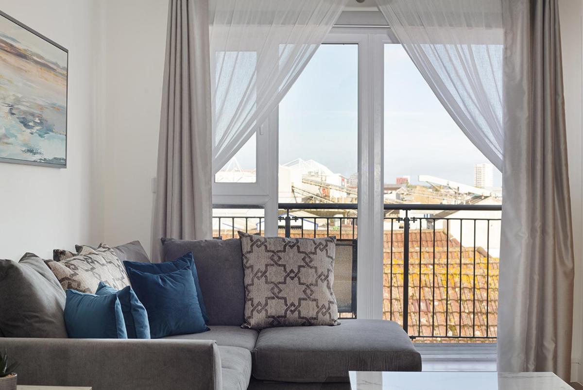 Deanery Court Vittrum Suites Southampton Chambre photo